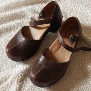 Dansko mary Jane's